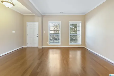 239ba86927c8530c2a5a766bc7b4f949l-m1112359047rd-w480_h360